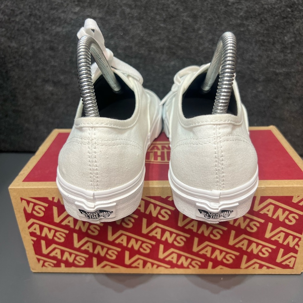 Vans Women's “Black & White Roses” Authentic Shoe Size 6.5 - Picture 7 of 14